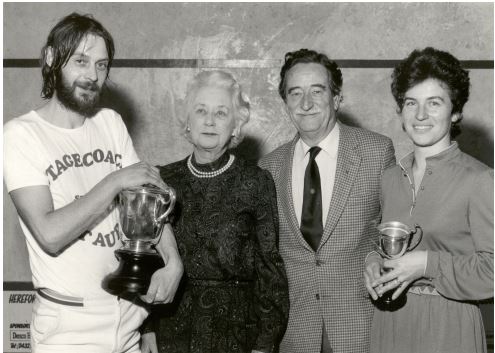 Mrs Symonds, formerly Mrs Matson presenting prizes at the HSRA County Closed 1983/84